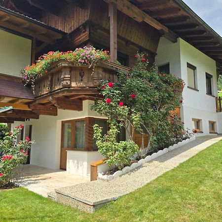 Landhaus Knoflach Neustift im Stubaital Esterno foto