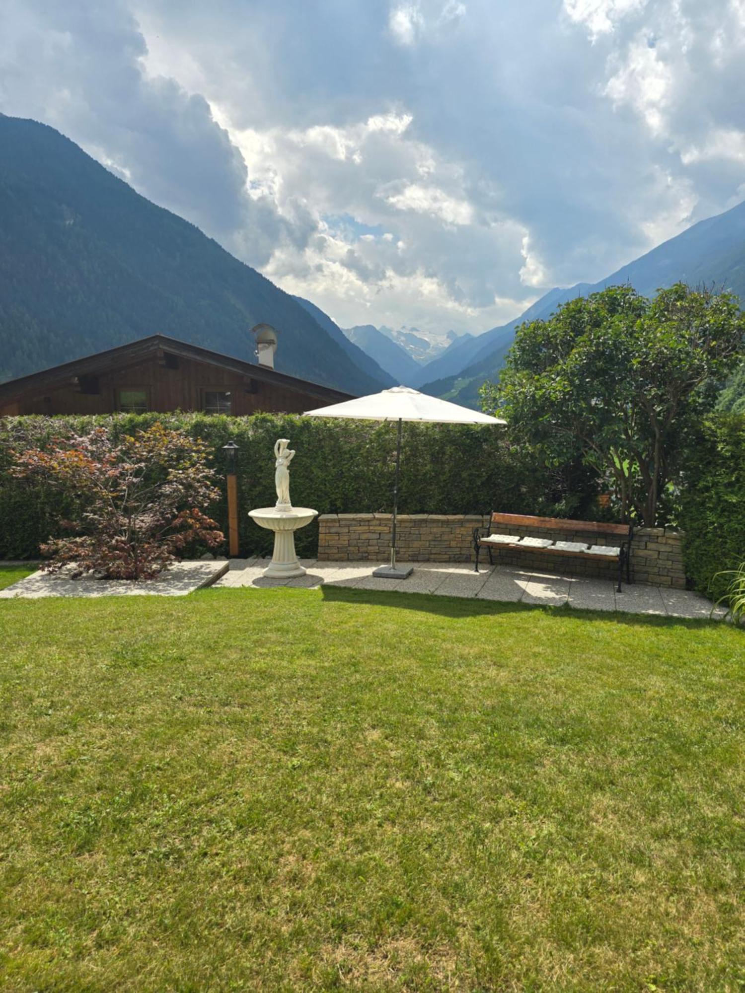 Landhaus Knoflach Neustift im Stubaital Esterno foto